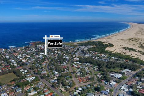 Property photo of 32 Pacific Avenue Anna Bay NSW 2316