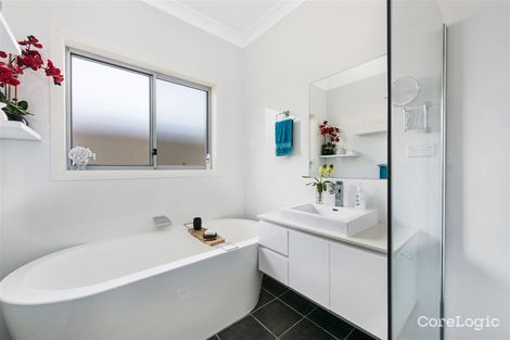 Property photo of 14 The Links Drive Shell Cove NSW 2529