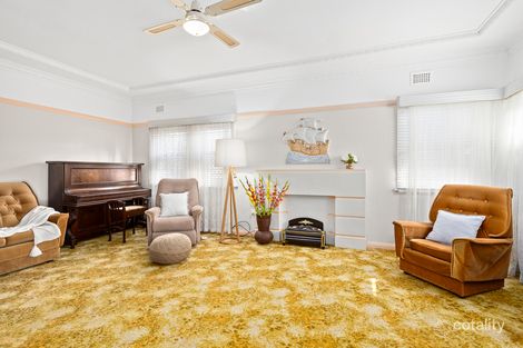 Property photo of 37 Murranar Road Towradgi NSW 2518
