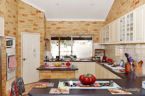 Property photo of 12 Friars Knoll Court Bullsbrook WA 6084