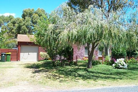 37 Studzor St, Warnbro, WA 6169