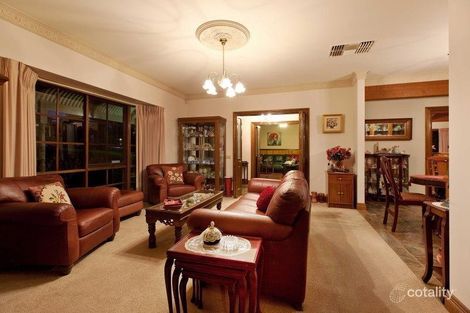 Property photo of 10 Merrigal Court Frankston South VIC 3199