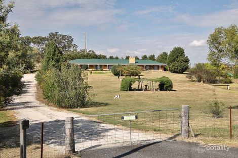 Property photo of 19 McLennan Close Robin Hill NSW 2795