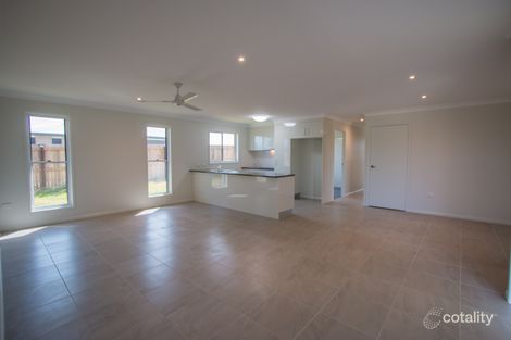 Property photo of 2 Mary Charles Court Qunaba QLD 4670