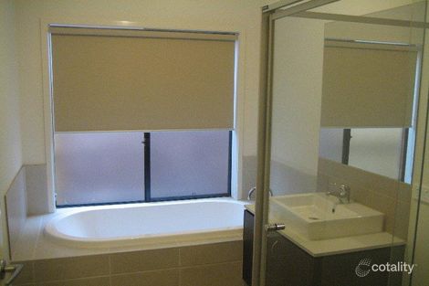 Property photo of 83 City Vista Court Fraser Rise VIC 3336