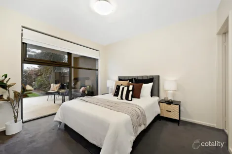 Property photo of 2/135 Limestone Avenue Braddon ACT 2612