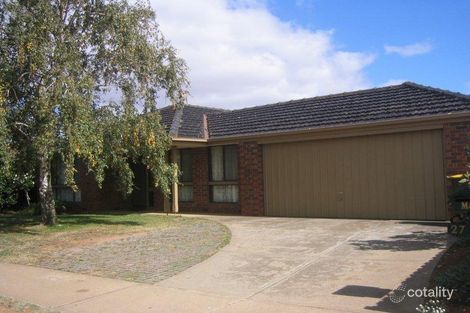 Property photo of 27 Derwent Road Werribee VIC 3030