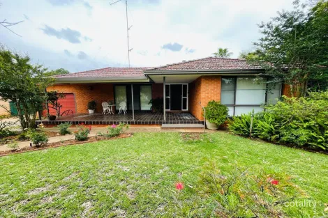 Property photo of 8 Craft Crescent Condobolin NSW 2877