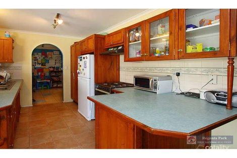 Property photo of 3 Algol Street Regents Park QLD 4118