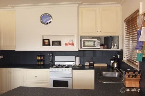 Property photo of 37 Wareena Street Wangaratta VIC 3677