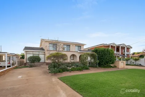 Property photo of 172 Merrigal Street Griffith NSW 2680