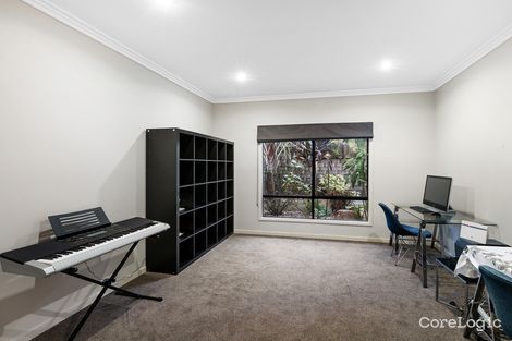 Property photo of 10 Peachtree Place Stretton QLD 4116