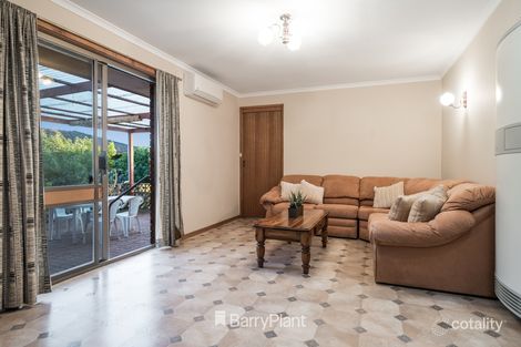 Property photo of 3 Waurnvale Drive Belmont VIC 3216