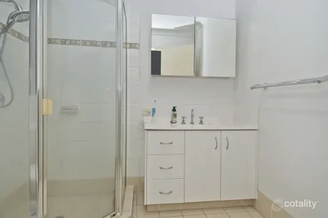 Property photo of 8 Gerard Street Pacific Pines QLD 4211