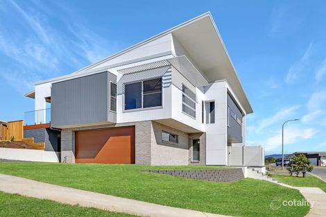 Property photo of 10 Waterside Way Lake Cathie NSW 2445