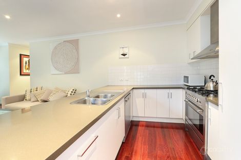 2/25 Heyers Rd, Grovedale, VIC 3216