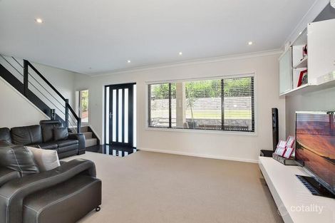 Property photo of 19 Delasala Drive Macquarie Hills NSW 2285