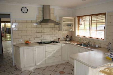 Property photo of 15 Robert Street Kanahooka NSW 2530