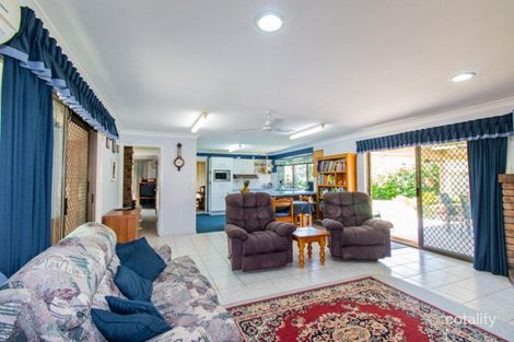 Property photo of 22 Pharlap Court Ningi QLD 4511