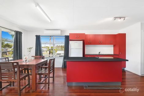 44 Henry St, West End, QLD 4810