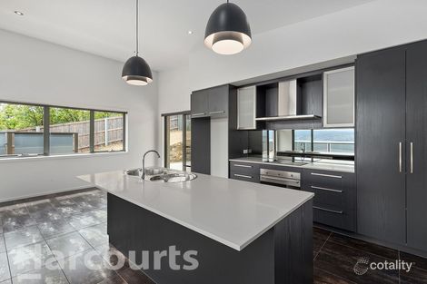 Property photo of 2/578 Oceana Drive Howrah TAS 7018