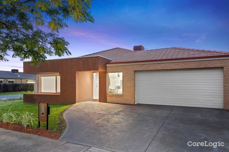 Property photo of 15 Garnet Way Taylors Hill VIC 3037