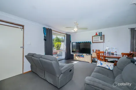 Property photo of 7 Horner Way Herne Hill WA 6056