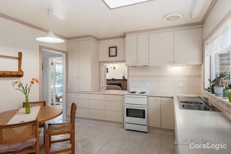 Property photo of 17 Bessazile Avenue Forest Hill VIC 3131