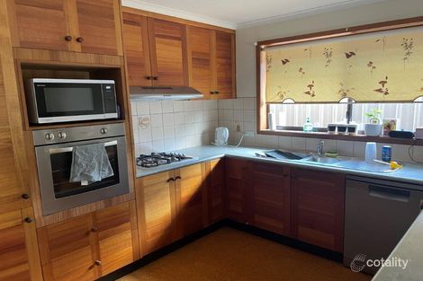 Property photo of 2 Fletcher Court West Wodonga VIC 3690