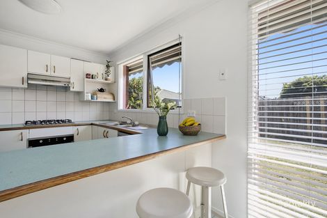 Property photo of 52 Canonbury Circle Seabrook VIC 3028