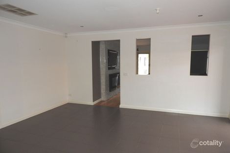 Property photo of 1/9 Sayvel Close Hillside VIC 3037