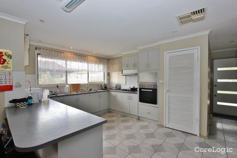 Property photo of 28 Currunghi Court St Albans VIC 3021