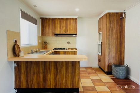 Property photo of 3 Cantle Place Karabar NSW 2620