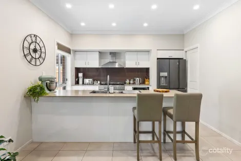 Property photo of 14 Wedgebill Place Cranebrook NSW 2749