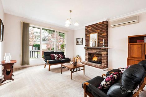 Property photo of 2/559 Whitehorse Road Surrey Hills VIC 3127