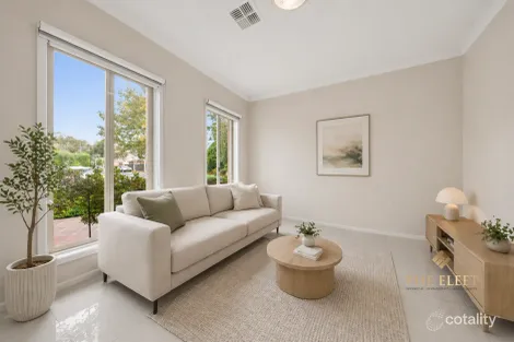 Property photo of 40 Eppalock Drive Manor Lakes VIC 3024