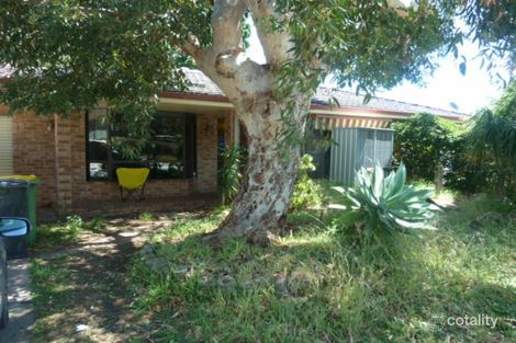 Property photo of 39 Constantine Court Thornlie WA 6108