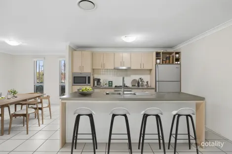 Property photo of 2 Albert Warner Drive Warnervale NSW 2259