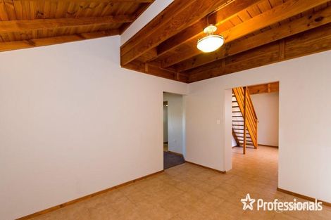 Property photo of 2 Abernethy Grove Seville Grove WA 6112