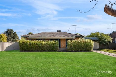 Property photo of 303 Sunshine Court Lavington NSW 2641