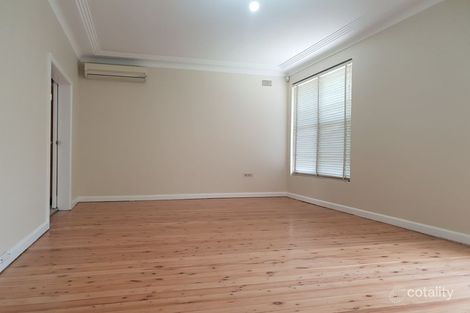 Property photo of 8 Rainbow Crescent Kingsgrove NSW 2208