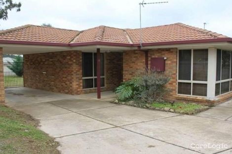 Property photo of 10 Shiralee Place Estella NSW 2650