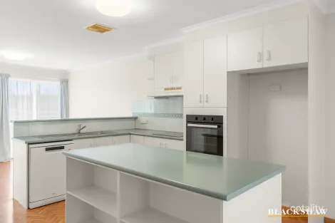 Property photo of 19 Hodgkinson Street Griffith ACT 2603