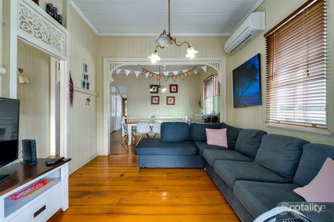 Property photo of 10 Yardley Avenue Ashgrove QLD 4060