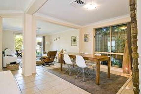 Property photo of 10 Valley View Circuit Warriewood NSW 2102