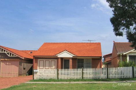 21 Murrumbidgee St, Bossley Park, NSW 2176