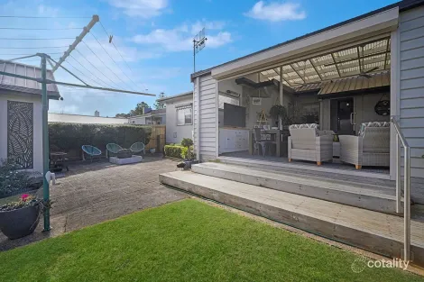 Property photo of 11 Lyndoch Avenue Warrnambool VIC 3280