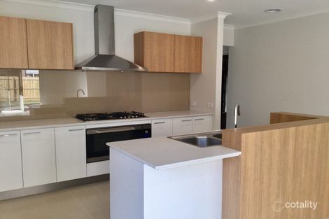 Property photo of 70 Unity Drive Mount Duneed VIC 3217