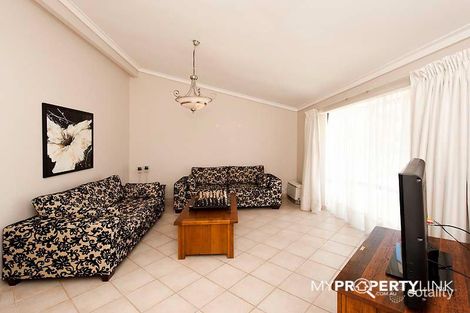 9 Blackthorn Rd, Eden Hill, WA 6054