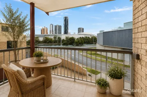 Property photo of 5/1 Miami Key Broadbeach Waters QLD 4218